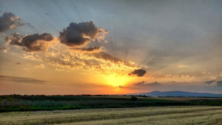 Maradik zalazak 25 avgust (Foto: Geza Vince)
